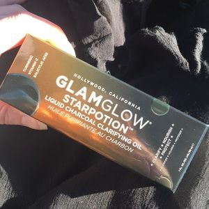GlamGlow Starpotion (Liquid Charcoal Oil)